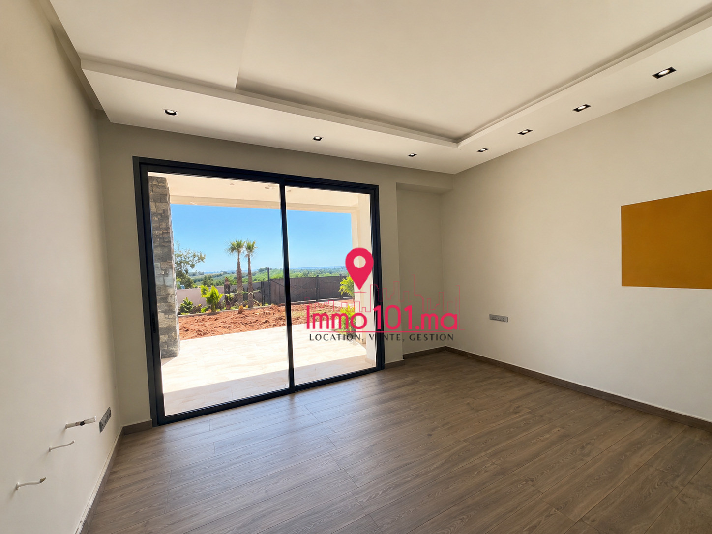 Villa neuve à louer à Souissi ZLLVV2501